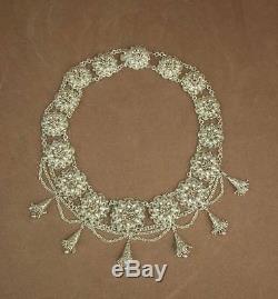 Important Ancient Necklace In Solid Silver Waterproof Riche Floral Decor 110g