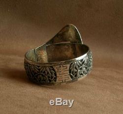 Important Old Cuff Bracelet In Sterling Silver & Stone China Indochina