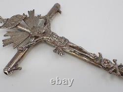 Important regional ancient solid silver crucifix from the early 19th century.