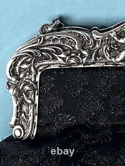 Magnificent Vintage Minaudière in Solid Silver and Brocade Silk