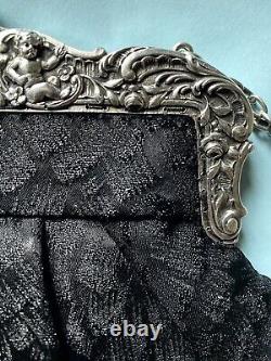 Magnificent Vintage Minaudière in Solid Silver and Brocade Silk