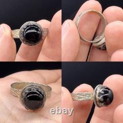 Magnificent and beautiful unique ancient Roman legionary ring in solid silver