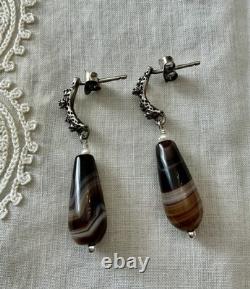 Massive Silver Agate, Sculpted, Creator of Antique Earrings