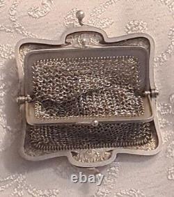 OLD CHAPLAINCY DOUBLE PURSE IN SOLID SILVER Deco Flowers