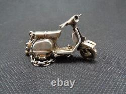 OLD KEYCHAIN, VESPA SCOOTER, SOLID SILVER, HALLMARK, Superb Articulated