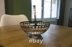 Old Basket Basket In Solid Silver