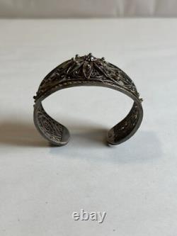 Old Berber filigree solid silver cuff bracelet, weight 51 g