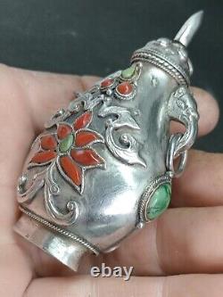 Old Chinese Tabatière Snuff Bottle Tibet Solid Silver Corail Punch