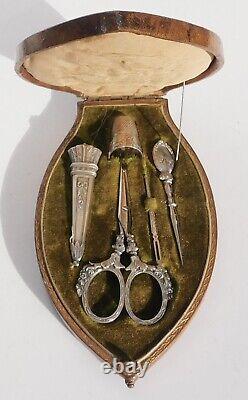 Old Necessary Sewing Set Argent Scissors Scissors Scissors With Cover Case Roses