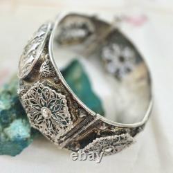 Old Rigid Bangle Bracelet in Solid Silver, Art Deco / Oriental Style