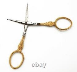 Old Scissors Of Necessary Embroidery Stitch Or 18k French Splitors Gold