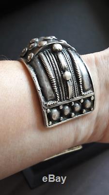 Old Silver Bracelet Massive Ethnic Origin, Vintage Silver Cuff, Yemen