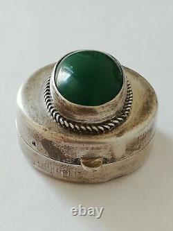 Old Solid Silver Pill Box And Identif Green Agate Cabochon