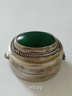 Old Solid Silver Pill Box And Identif Green Agate Cabochon