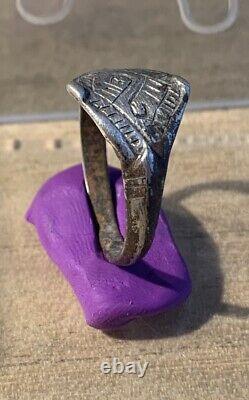 Old Viking Ring (ix-xi Century) In Silver, Bezel Engraved Vikings Drawings