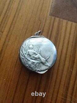 Old miniature pillbox in solid silver Art Nouveau style