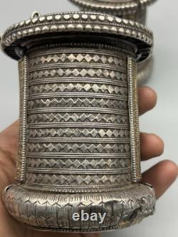 Pair of ancient bracelets in solid silver, old style 606 grams Sindhi