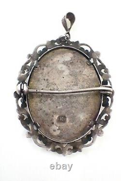 Pendant / Old Brooch In Solid Silver Drawing Of A 19th Century Virgin