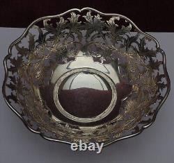 Rare and beautiful antique solid silver cup foreign control 246 grams