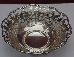 Rare and beautiful antique solid silver cup foreign control 246 grams