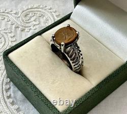 Rare intaglio hard stone ancient ring in solid silver, Roman centurion
