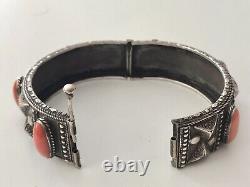 Solid Silver Ethnic Art Deco Vintage Old Coral Bracelet