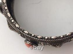 Solid Silver Ethnic Art Deco Vintage Old Coral Bracelet