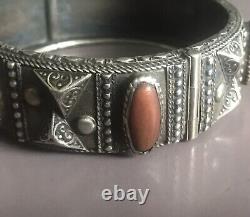 Solid Silver Ethnic Art Deco Vintage Old Coral Bracelet