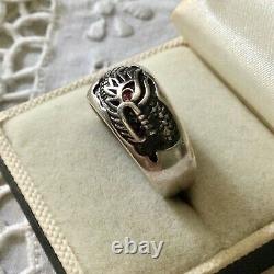 Splendid Ancient Scissor Dragon Ring, The Eye Ruby, Silver Massive