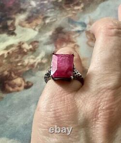 Splendid Genuine Ruby, Elaborate Solid Silver, Beautiful Antique Ring
