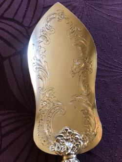 Splendid and Antique Cake Server Made Entirely of Solid Silver