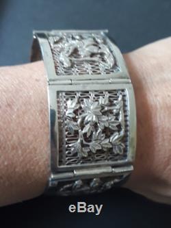 Sublime Bracelet Antique Silver Solid Asian Motifs Nineteenth Time