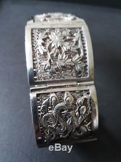 Sublime Bracelet Antique Silver Solid Asian Motifs Nineteenth Time