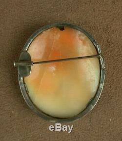 Super Pin Cameo Shell Old Woman & Dog Mount Sterling Silver Nineteenth