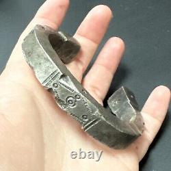 Translate this title in English: Ancient Solid Silver Bracelet 925 Silver Ethnic Tank Creator Bangle 137g