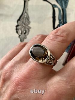 Translate this title in English: Vintage Solid Silver Intricately Crafted Unique Ring with Smoky Topaz Stone Size 58.