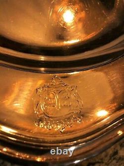 Two Small Old Round Dishes In Solid Silver Punches And Coats Of Arms 1056 Gr
