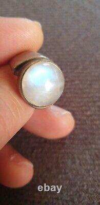 Very Beautiful Antique Solid Silver Ring with Moonstone 1.8 CM Diameter Size 57