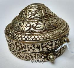 Very Old Silver-crafted Bethel Box Bouthan 17/18th