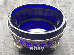 Very Rare, Antique Salt Cellar or Salt Shaker in Solid Silver XVII London 1668