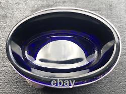 Very Rare, Antique Salt Cellar or Salt Shaker in Solid Silver XVII London 1668