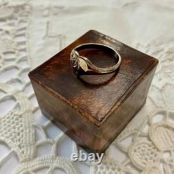Vintage Art Deco Heart Ring in Solid Silver Vermeil with Chased Engravings