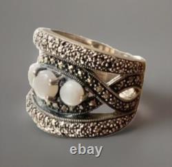 Vintage Art Deco Solid Silver Ring with Opals & Marcasites size 56 (1.8 mm)
