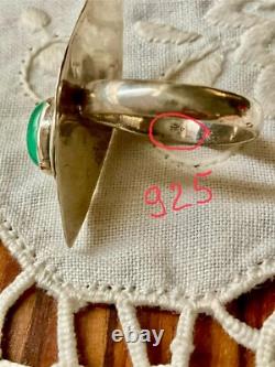 Vintage Brutalist Solid Silver Ring with Genuine Chrysoprase Cabochon