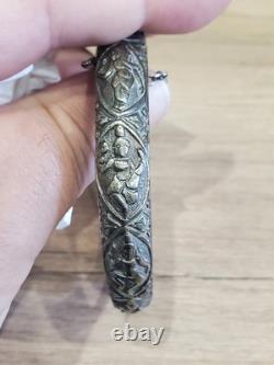 Vintage Chinese Silver Bangle