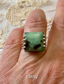 Vintage Unique Tank Ring Solid Silver Crafted Genuine Chrysoprase