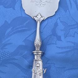 09l34 Ancienne Pelle A Tarte Manche Argent Massif Fourre Minerve Style Empire