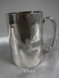 ANCIENNE CHOPE TASSE TIMBALE ARGENT MASSIF POINÇONS ANGLAIS poids 117 gr