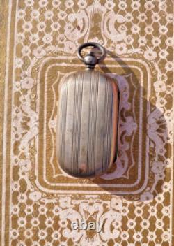 ANCIEN PORTE LOUIS en ARGENT MASSIF ciselé XIXe