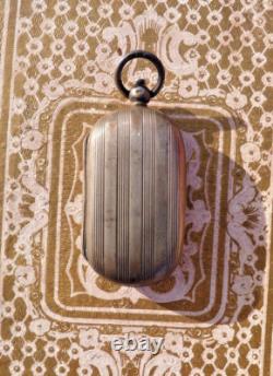 ANCIEN PORTE LOUIS en ARGENT MASSIF ciselé XIXe
